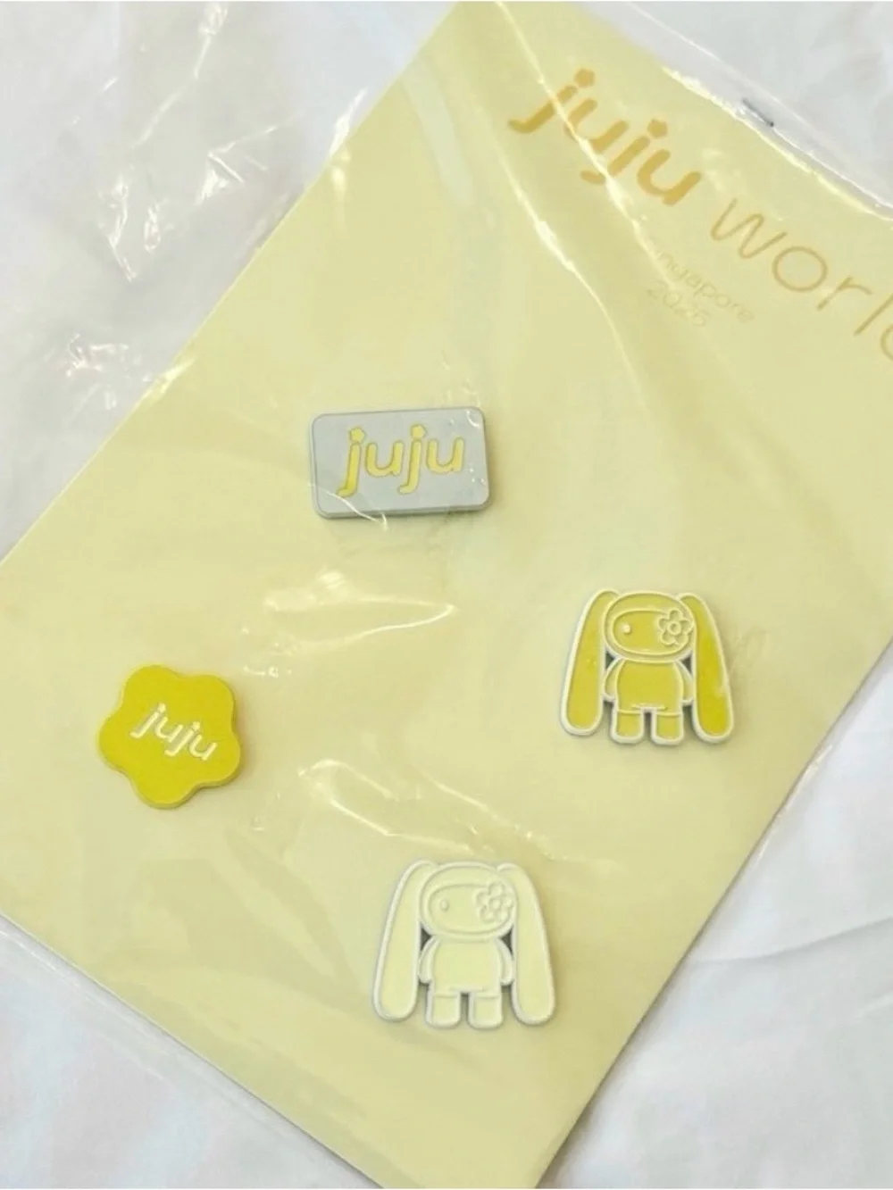 Juju World Enamel Pin Set